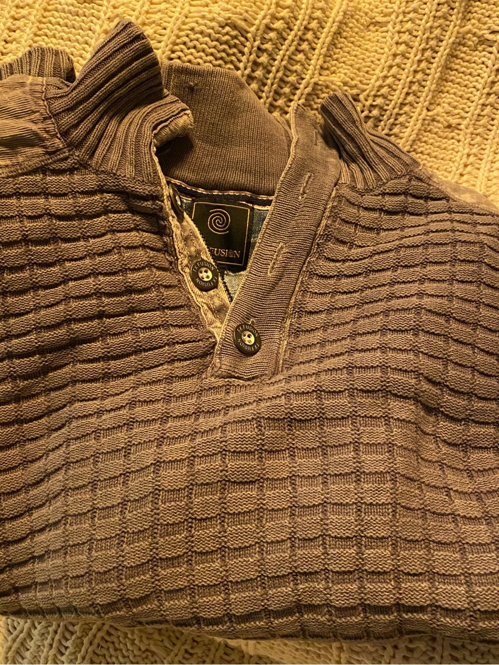 Mens Waffle-Knit V-Neck Pullover Sweater - Taupe